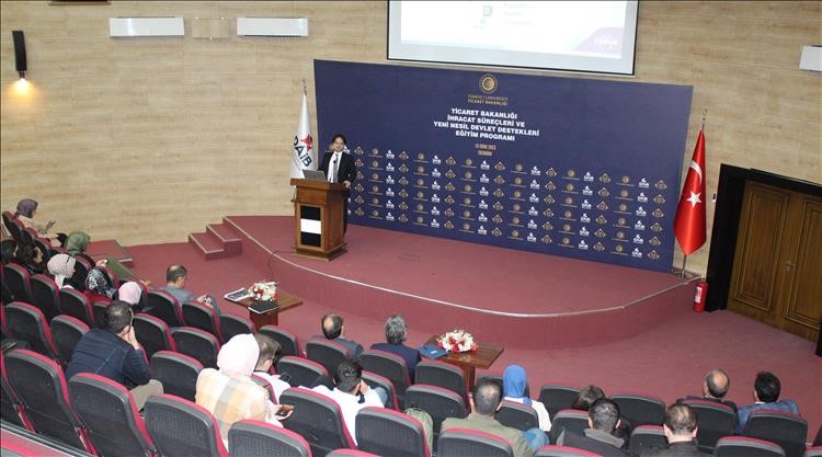 DAİB ihracatçıları bilgilendirdi