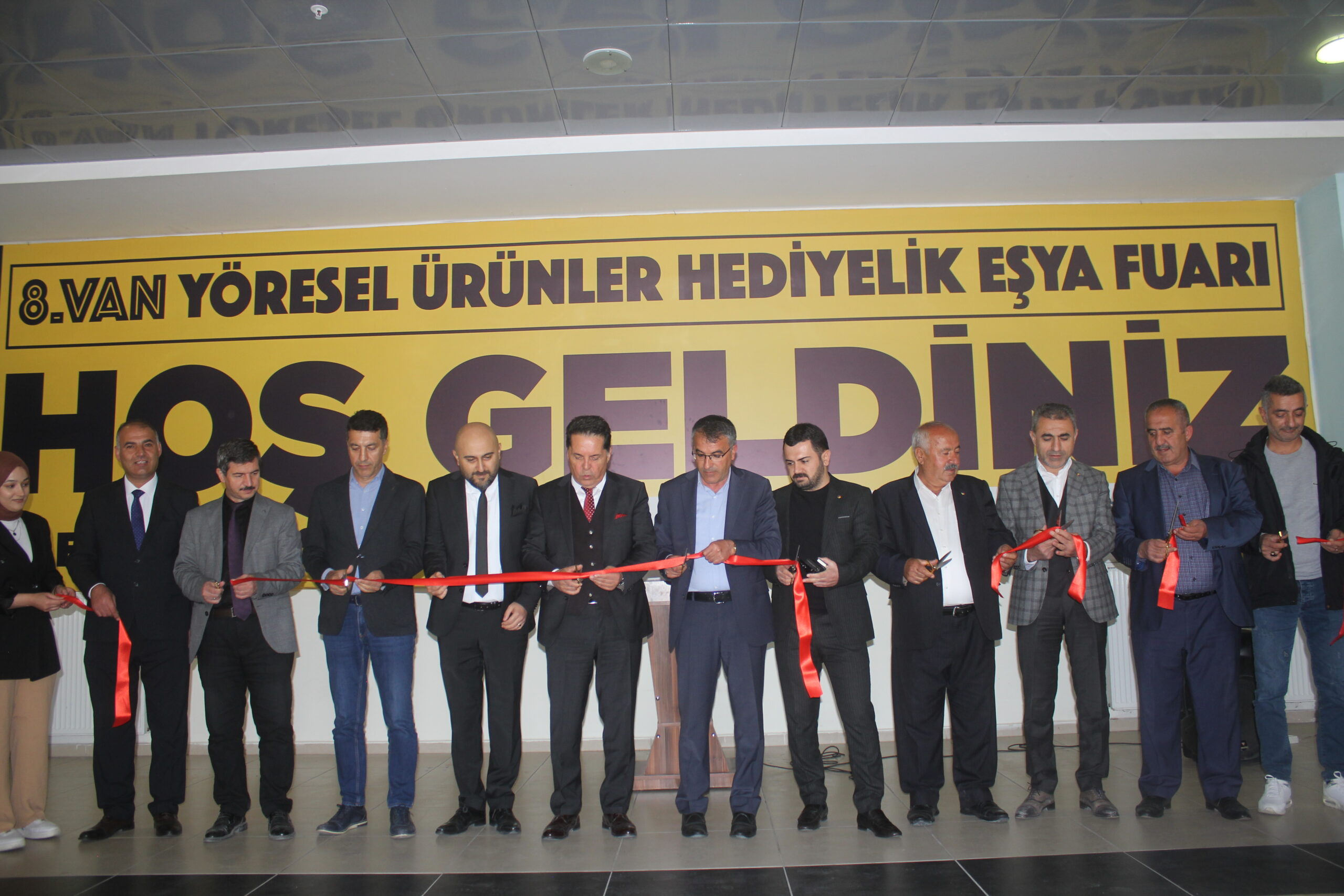 Van’ın en sevilen fuarı kapılarını açtı