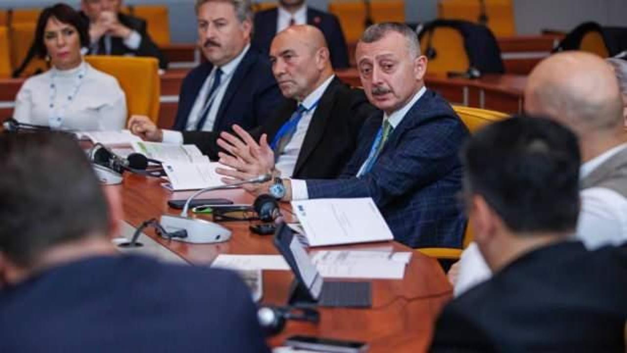 Avrupa Konseyi Kongresinde yüzlerine karşı söyledi! Tahir Büyükakın’dan insanlık dersi…