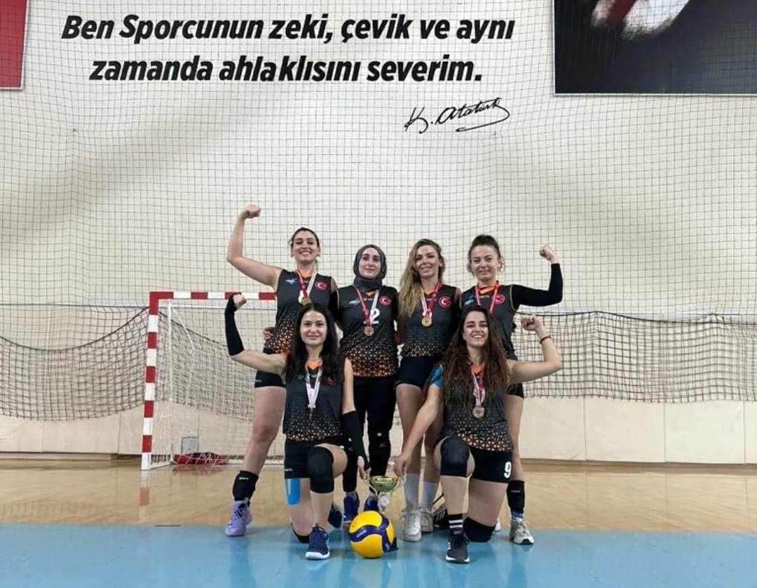Van’ın ‘Eğitim Sultanları’ Türkiye finallerinde