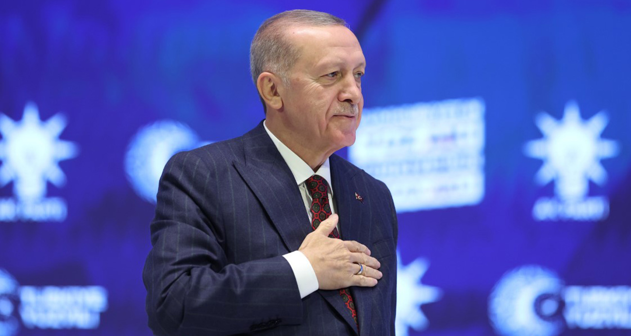 Cumhurbaşkanı Erdoğan, AK Parti Genel Başkanlığına yeniden seçildi