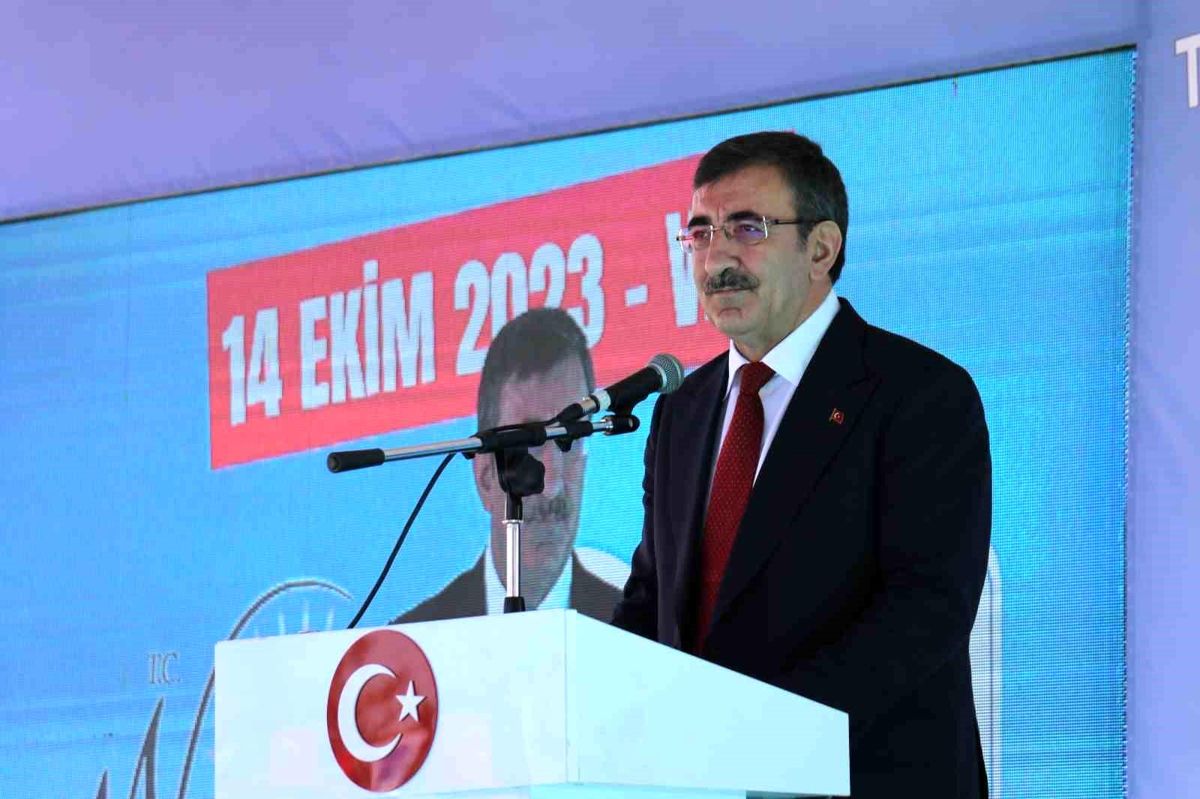 Cumhurbaşkanı Yardımcısı Yılmaz: ‘Huzur ve güven iklimini kimsenin bozmasına müsaade etmeyeceğiz’