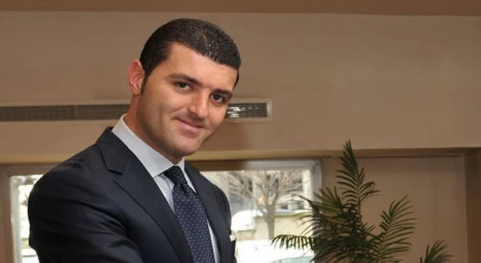 Emir Sarıgül, İsrail’in Gazze’de bir hastaneyi hedef almasını kınadı.