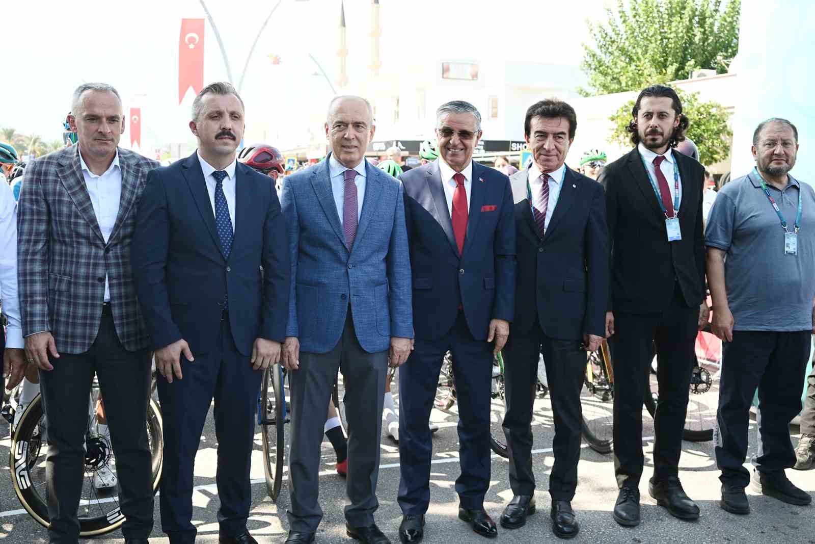 58. Cumhurbaşkanlığı Türkiye Bisiklet Turu’nun Kemer-Kalkan etabı başladı