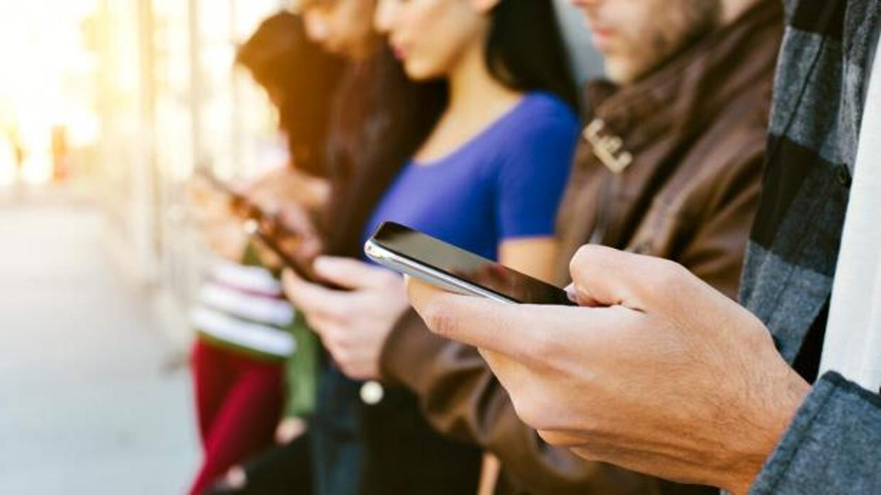 Gençlere ücretsiz 10 GB internet ne zaman verilecek? Bakan müjdeyi açıkladı!