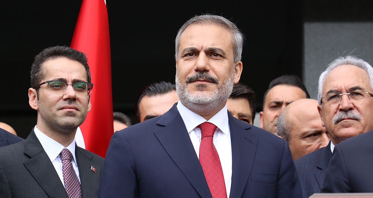 Bakan Fidan, Türkiye’nin dış temsilciliklerinde büyükelçilik yapacak isimlere görevlerini bildirdi