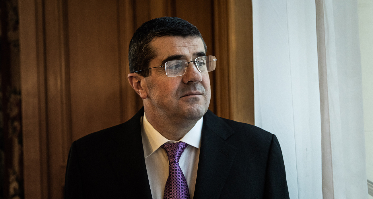 Karabağ’daki sözde Ermeni rejiminin eski “cumhurbaşkanı” Arayik Harutyunyan yakalandı