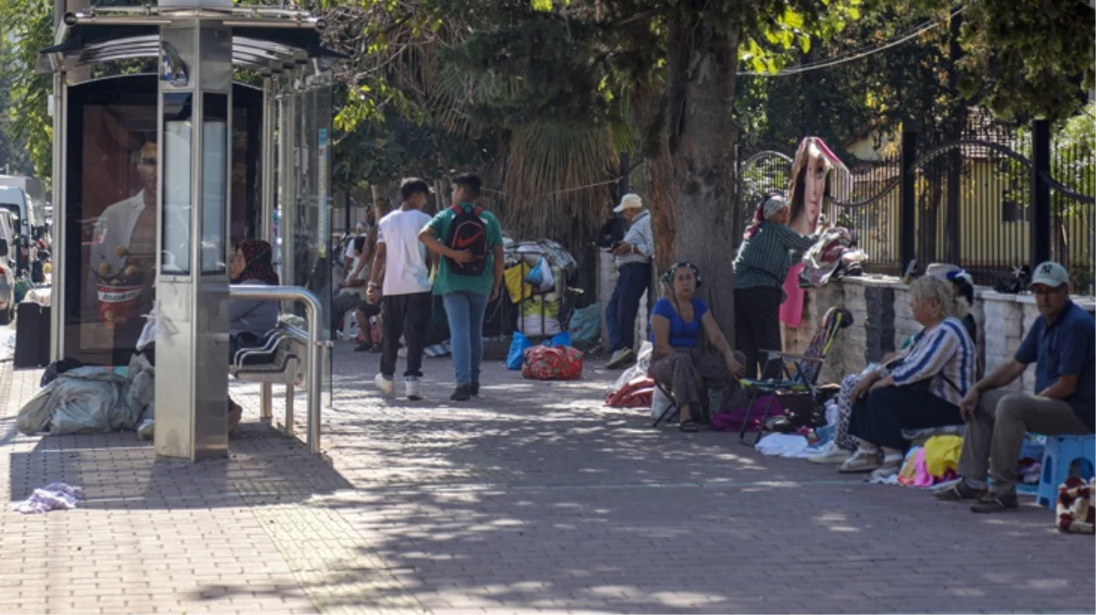 Kaldırımı kendi malları gibi 17 bin 500 liraya kiraya veriyorlar