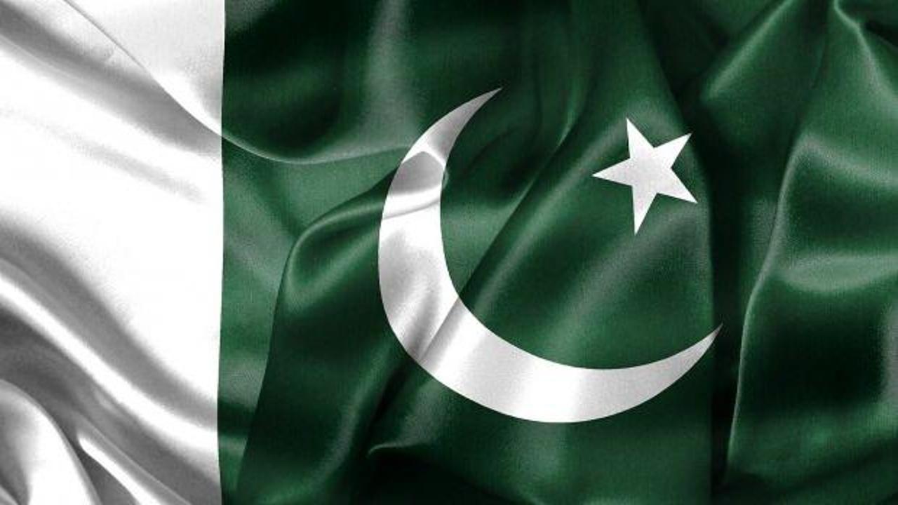 Pakistan: Yüksek Mahkeme, İmran Han destekçilerinin askeri davalarını durdurdu