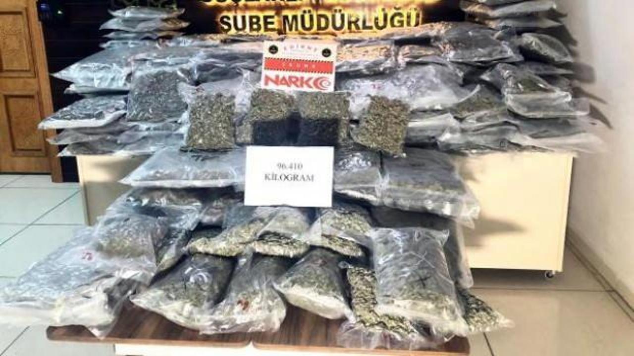 Yakalanacağını anlayınca TIR’daki uyuşturucuyu konteynere atan sanığa 19 yıl hapis