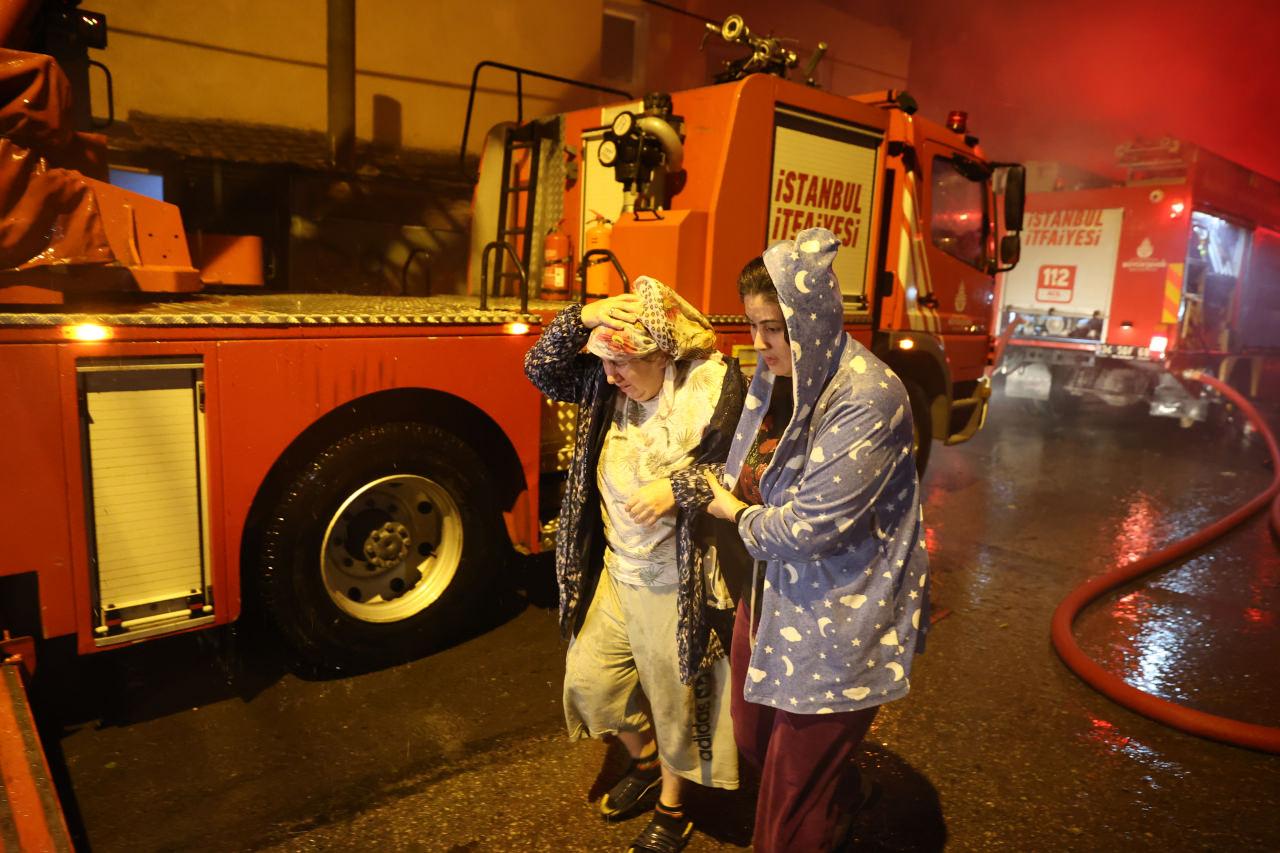 Beykoz'da marangoz atölyesinde çıkan yangın söndürüldü