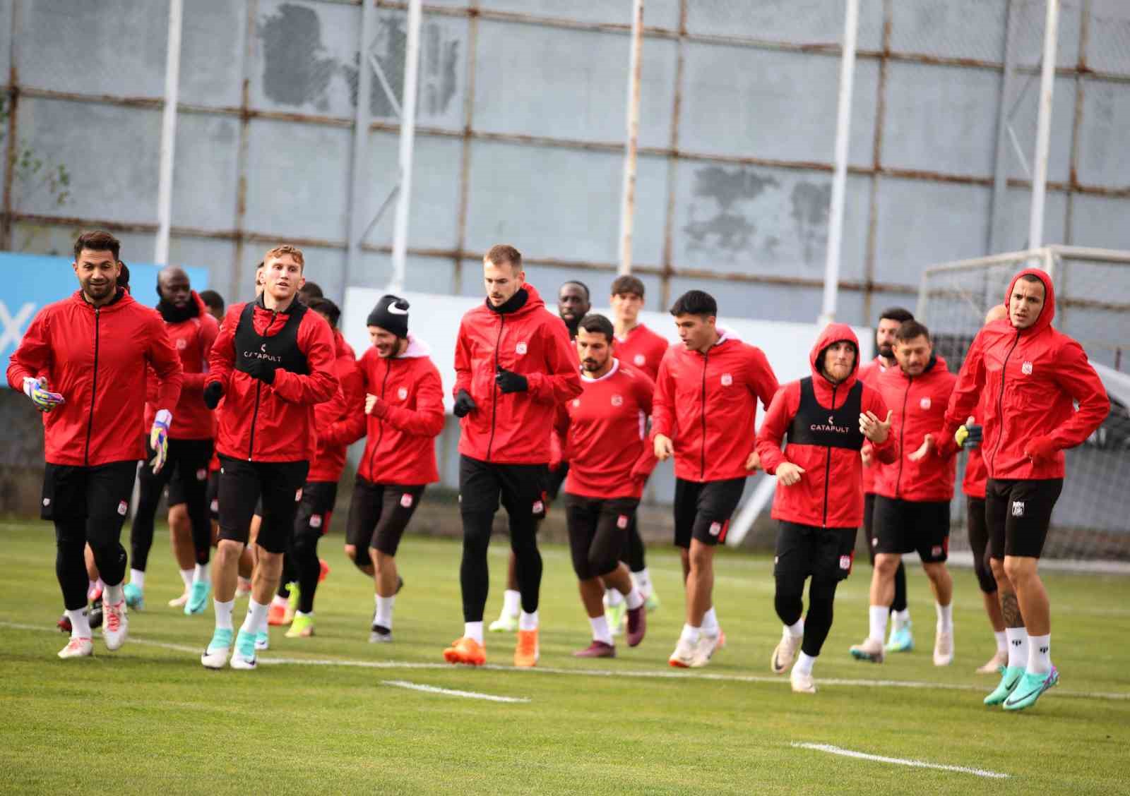 Sivasspor savunma çalıştı