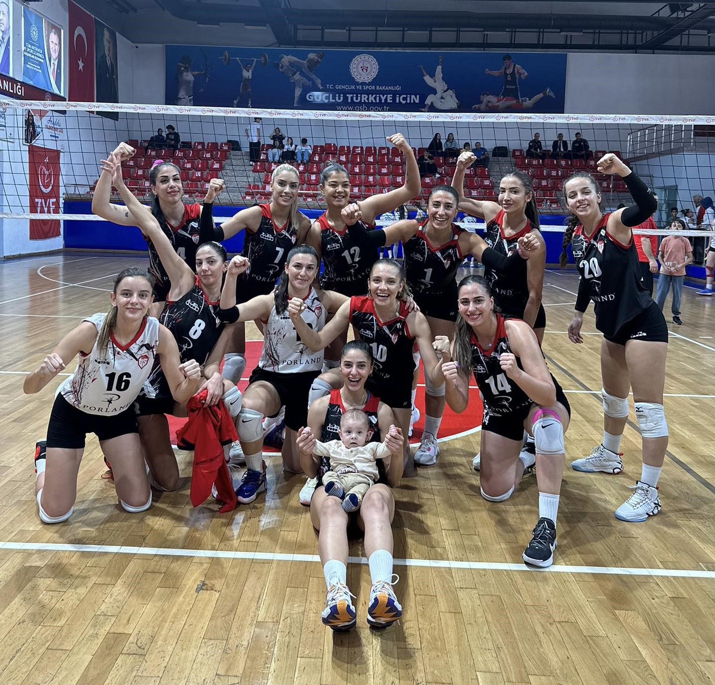 Bilecik Belediye Spor Voleybol Takımı, 2’de 2 yaptı