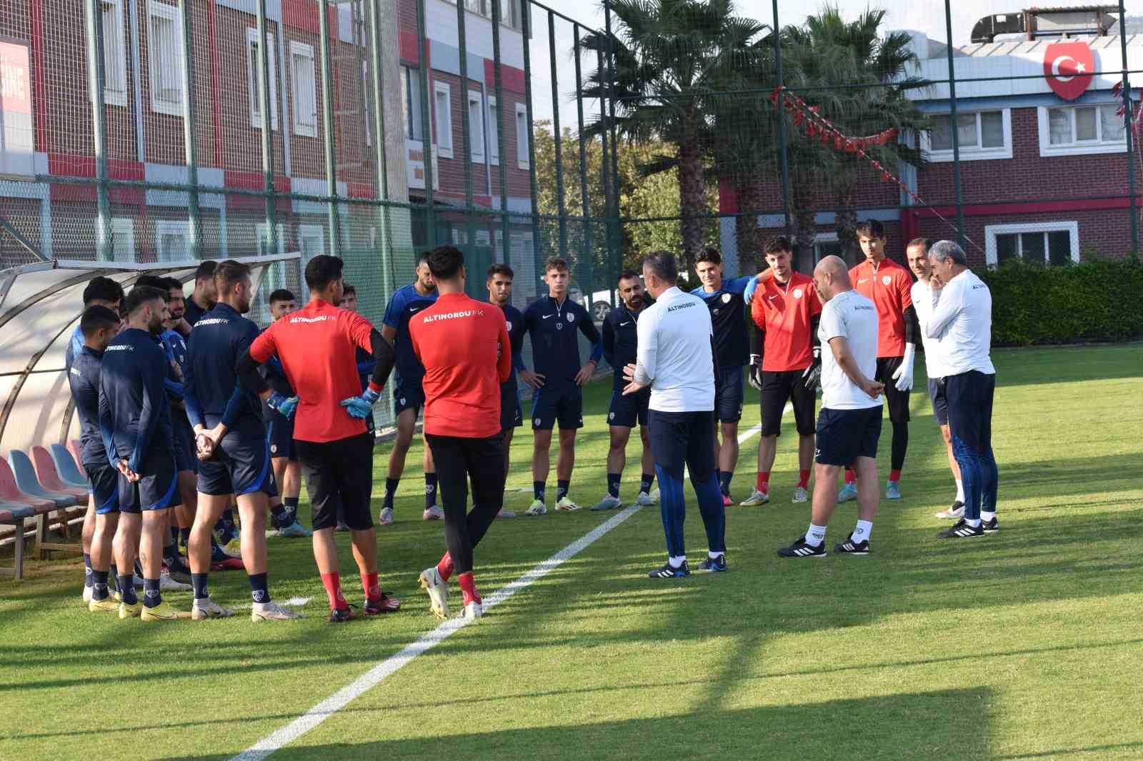 Altınordu’da hedef çıkışı sürdürmek