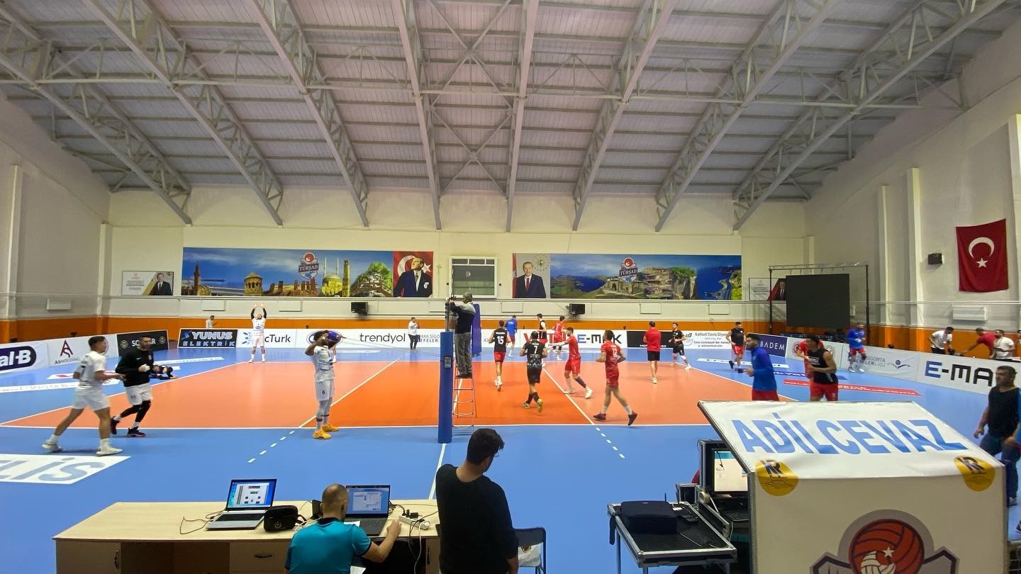 AXA Sigorta Efeler Ligi: TÜRŞAD: 3 – Develi Belediyespor: 1