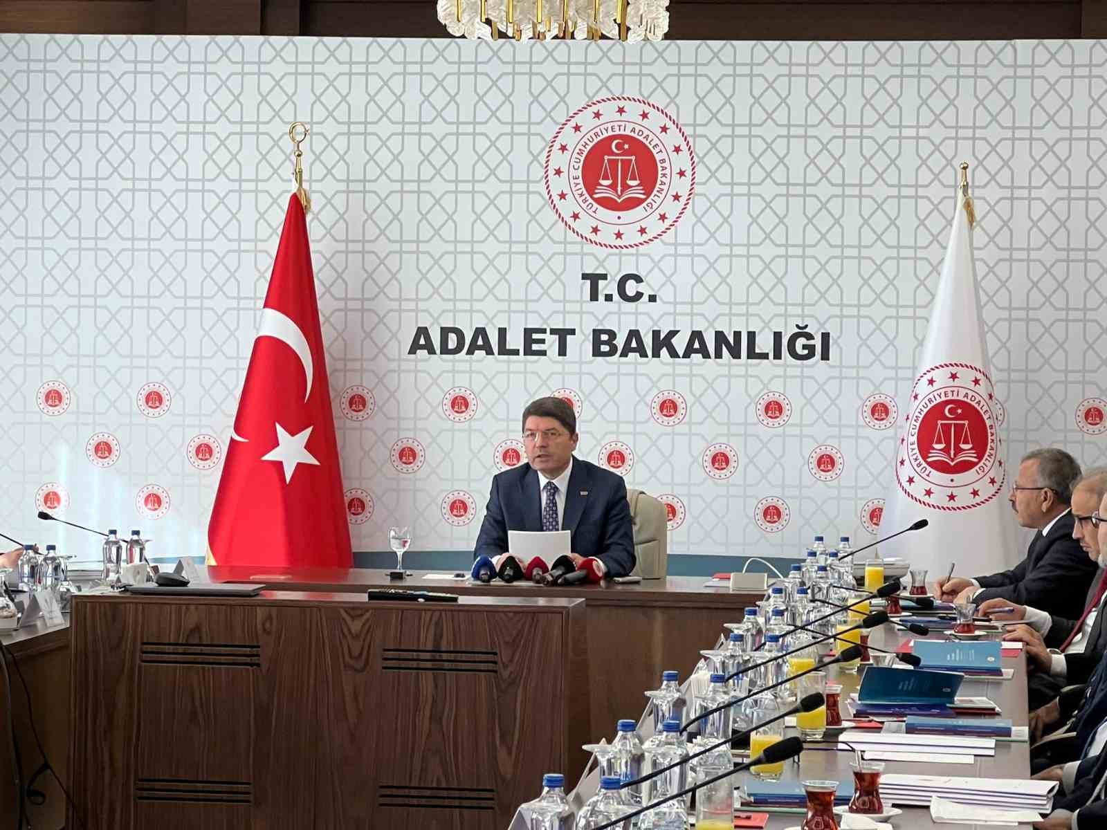 Adalet Bakanı Tunç: “Reform belgelerimiz çerçevesinde bugüne kadar yargı ve insan hakları alanında ciddi mesafeler kat ettik”