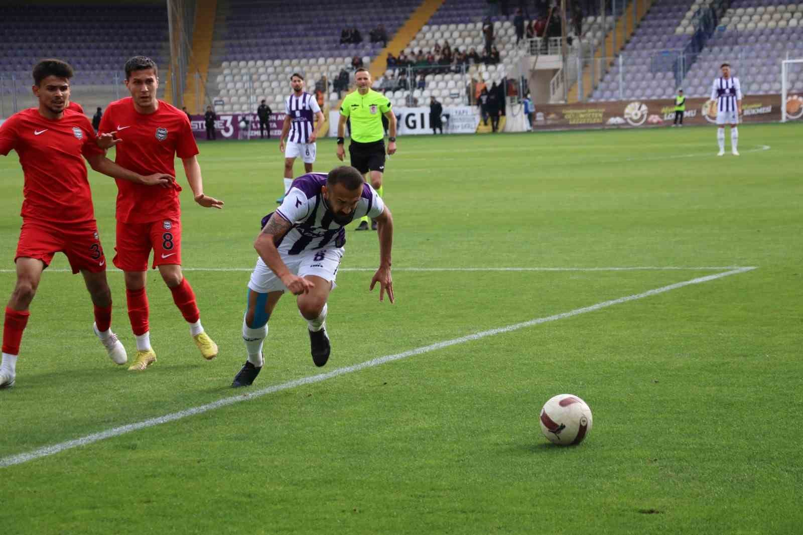 Afyonspor’da moraller yerinde