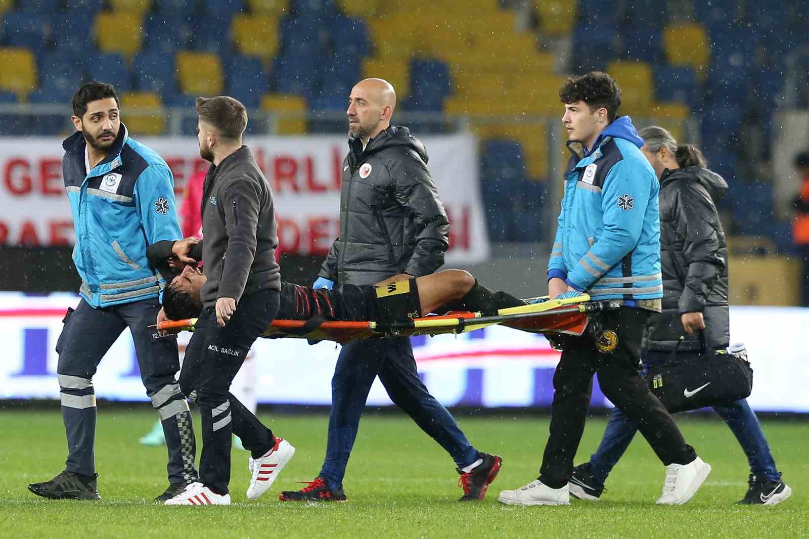 Gençlerbirliği’nde Fırat Tulgayoğlu, ameliyat edildi