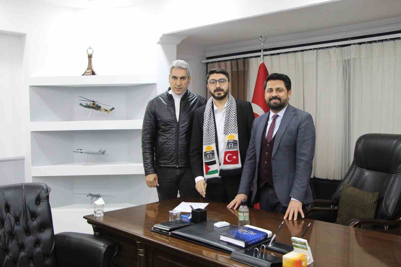 Bayram: ’’Dünyada ilk defa bir siyasi aday olarak projelerimizi yapay zeka destekli çalıştık’’