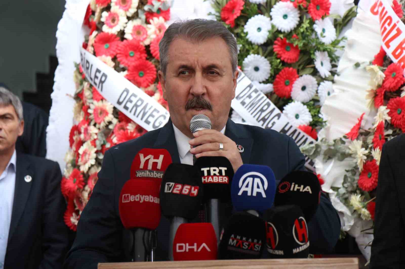 Destici: “İsrail’e yönelik en sert açıklamalar Türkiye Cumhuriyeti Devleti’nden geliyor”