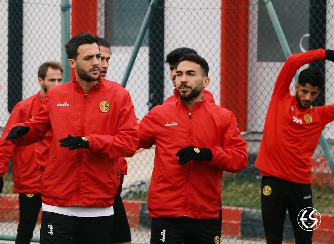 Eskişehirspor’da Kırşehir Gençlik Hizmetleri hazırlıkları sürüyor