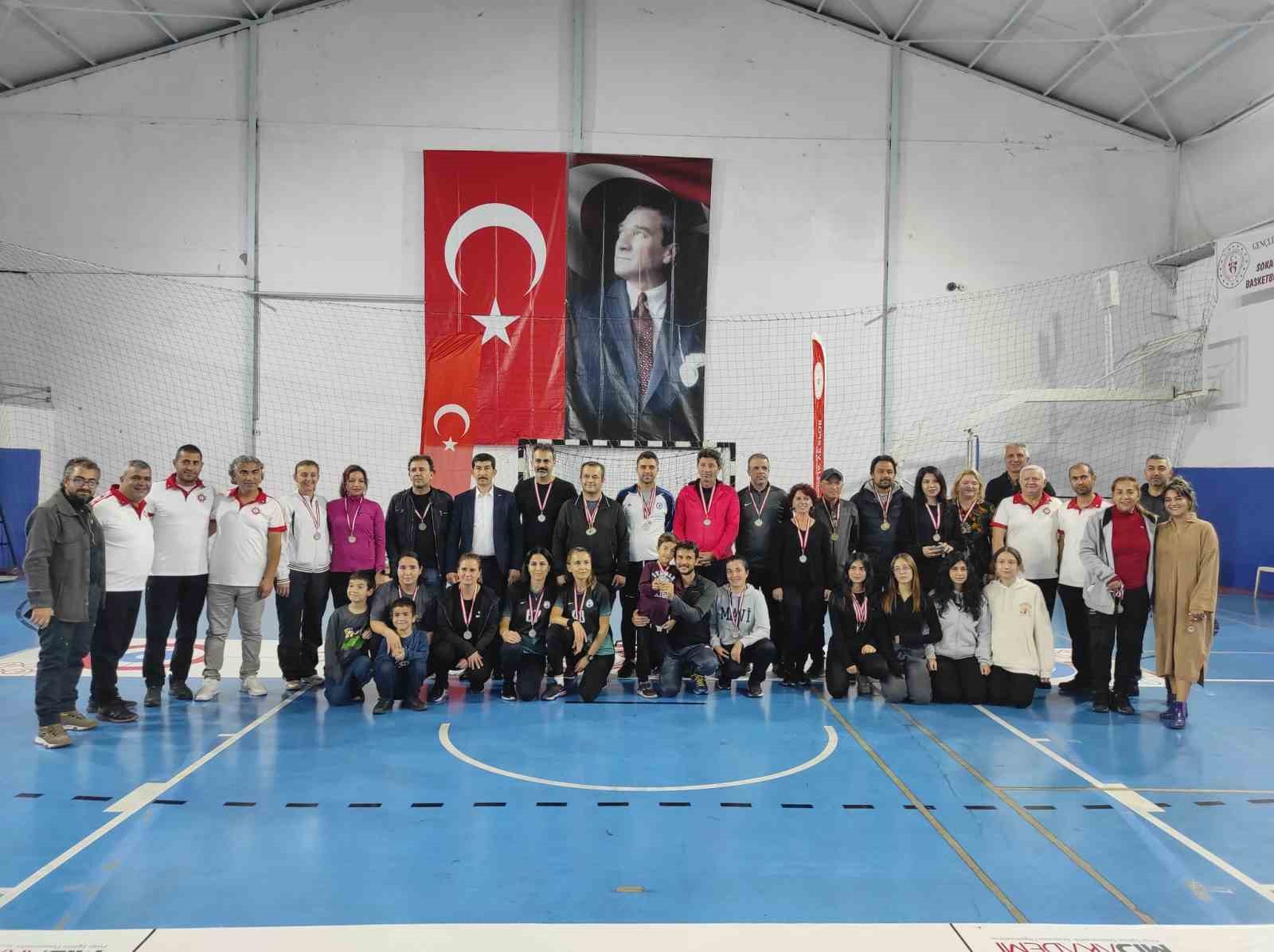 Köyceğiz’de öğretmenler arasında çeşitli turnuvalar gerçekleştirildi