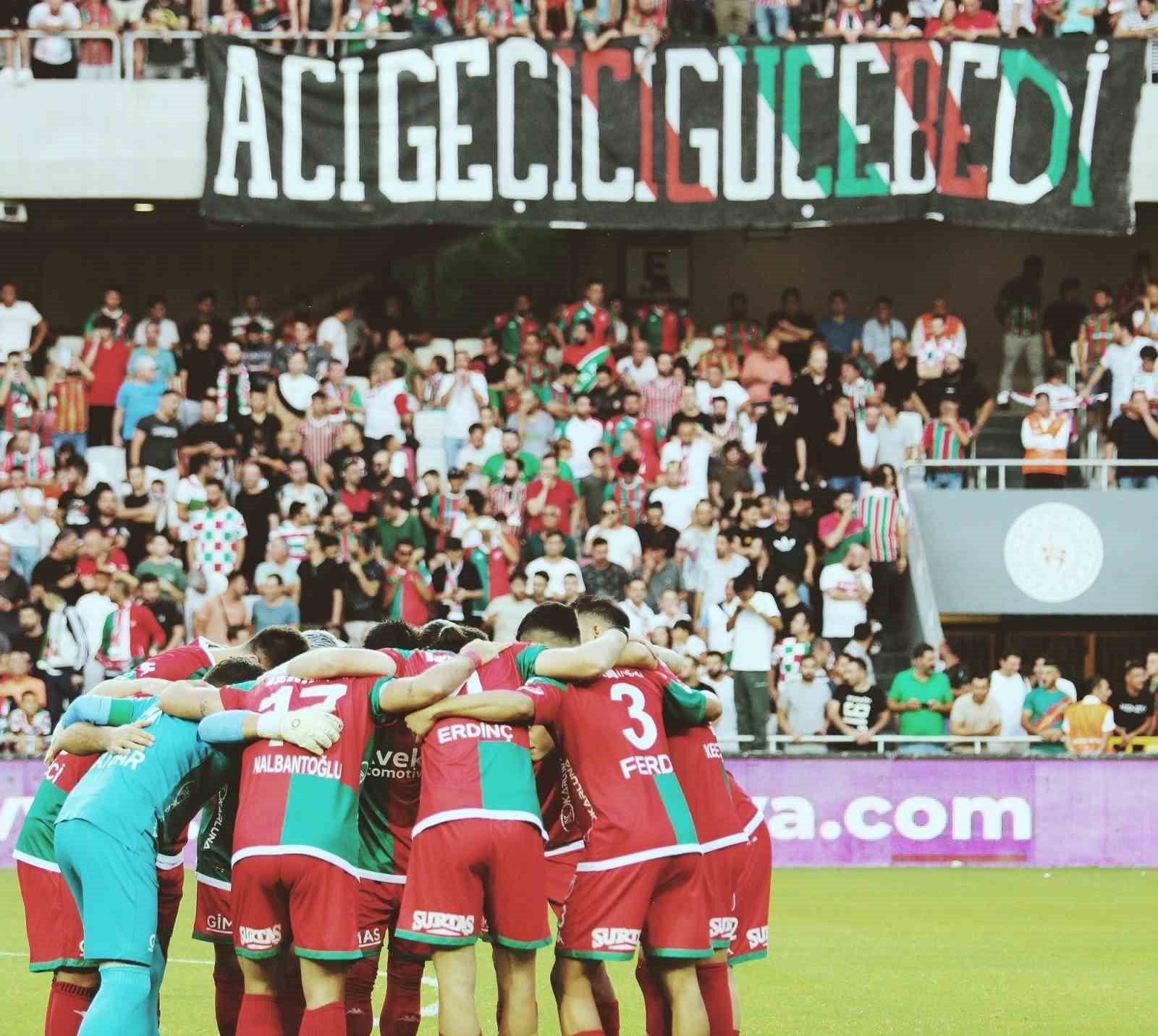 Karşıyaka, Efeler 09’la kritik maça çıkıyor