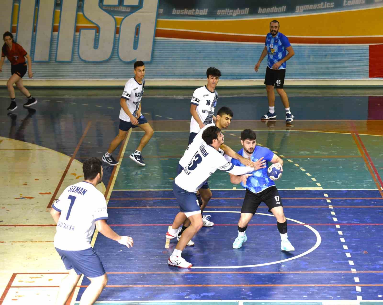 Hentbolda Manisa derbisi Yunusemre’nin: 39-35