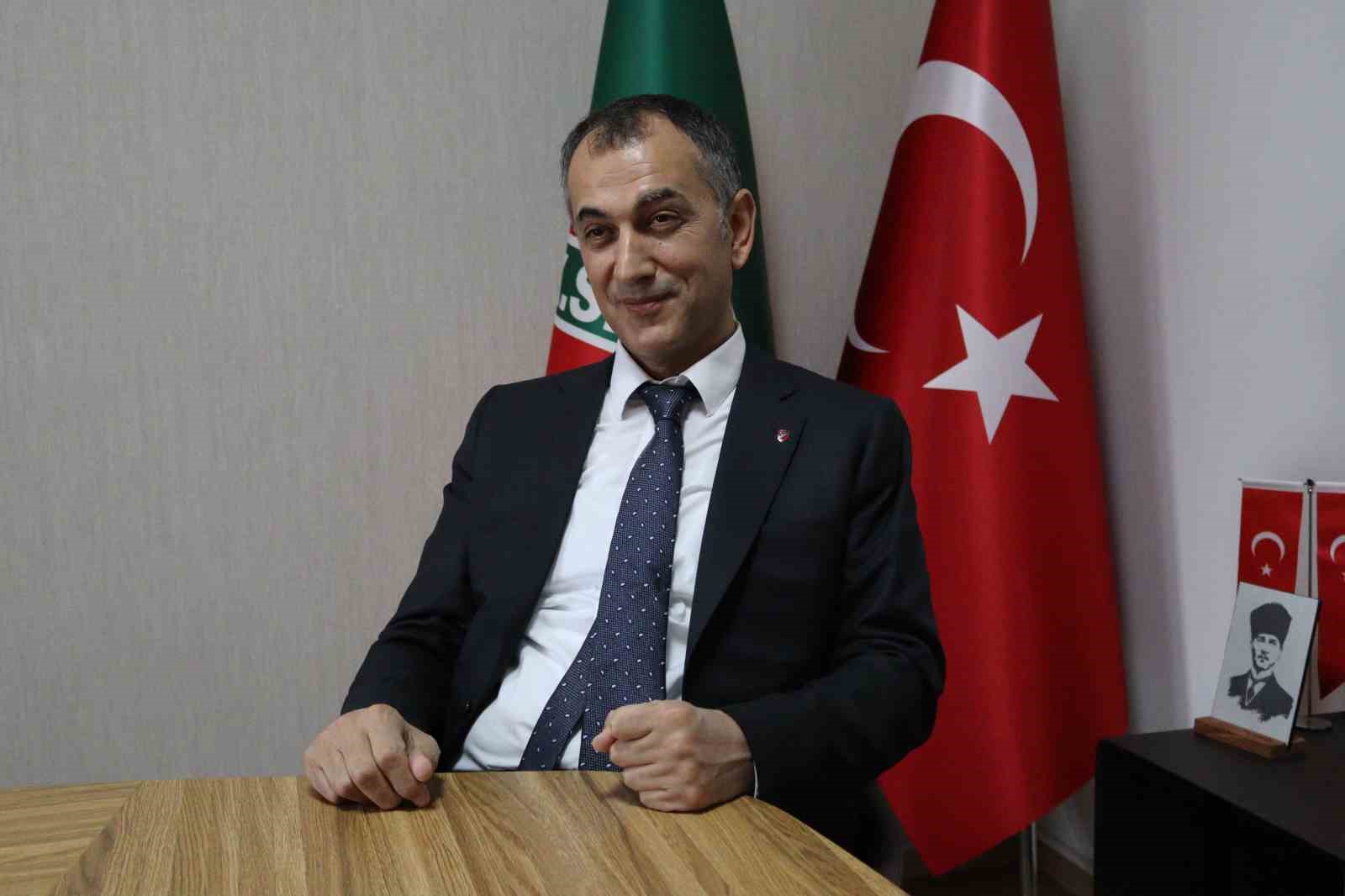 Azat Yeşil: “Karşıyaka’nın stadyumu için hiçbir engel kalmadı”
