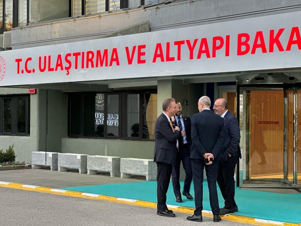 Bakan Uraloğlu’na yol ziyaret talepleri iletildi