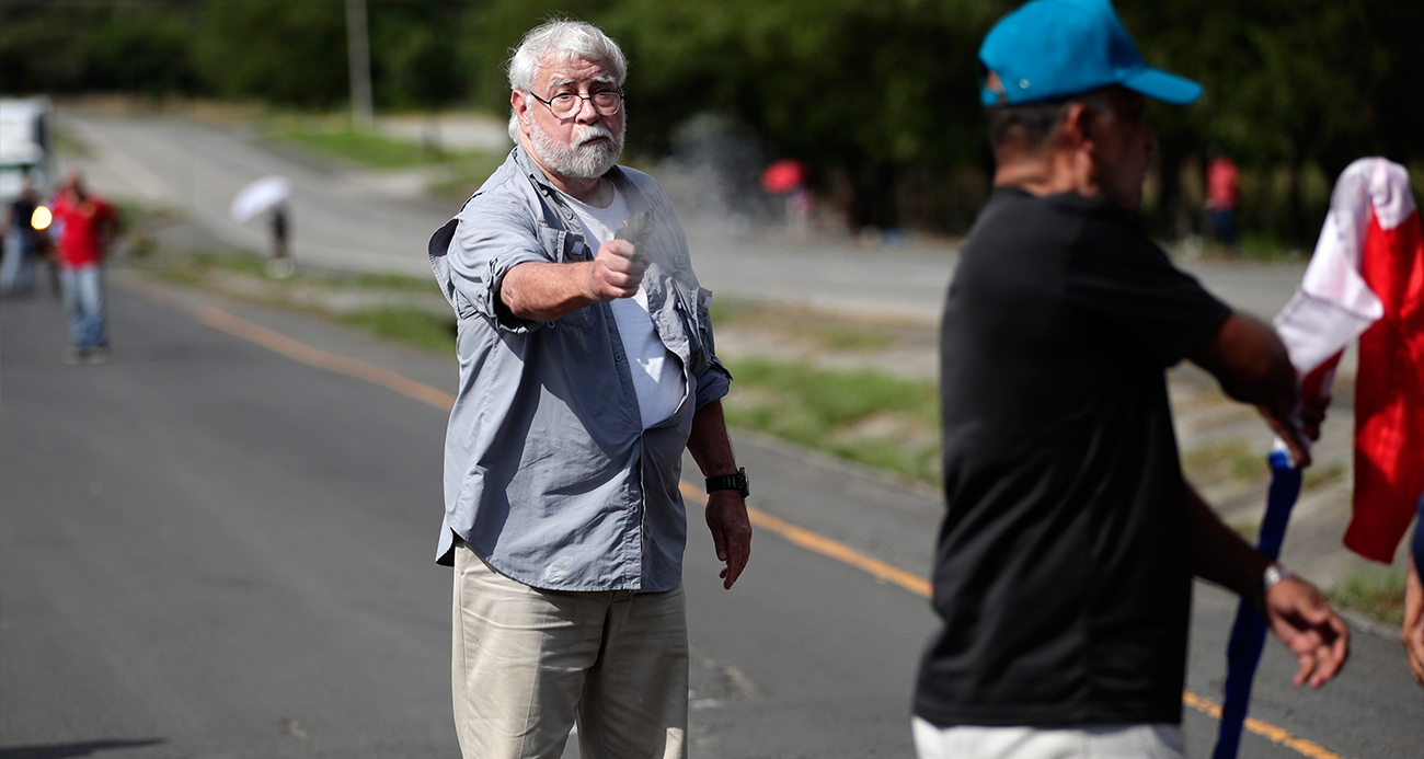 Panama’da 77 yaşındaki ABD’li yolu kapatan aktivistleri vurdu: 2 ölü