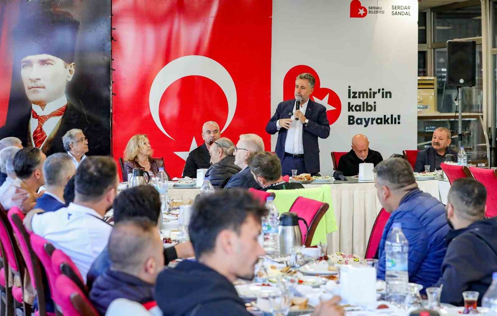 Bayraklı Belediyesinden amatör spor kulüplerine destek