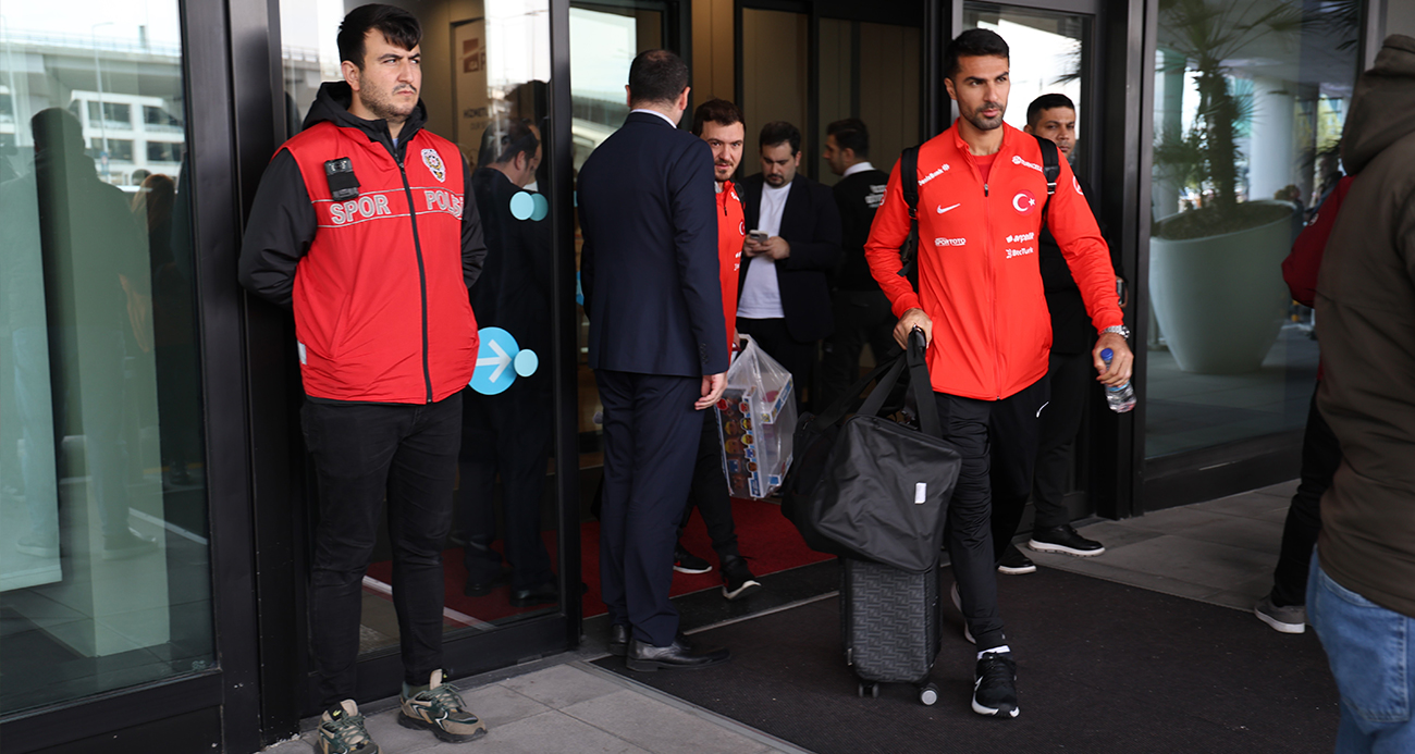 A Milli Futbol Takımı yurda döndü