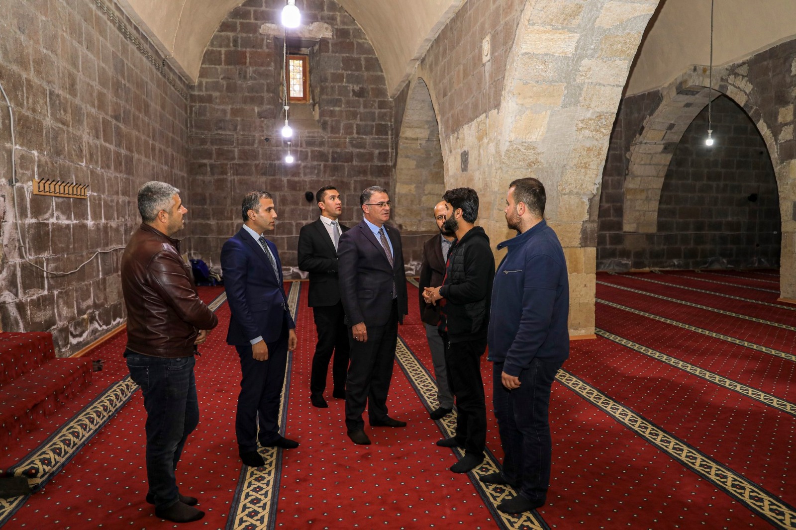 Gevaş’ta bulunan tarihi cami restore ediliyor