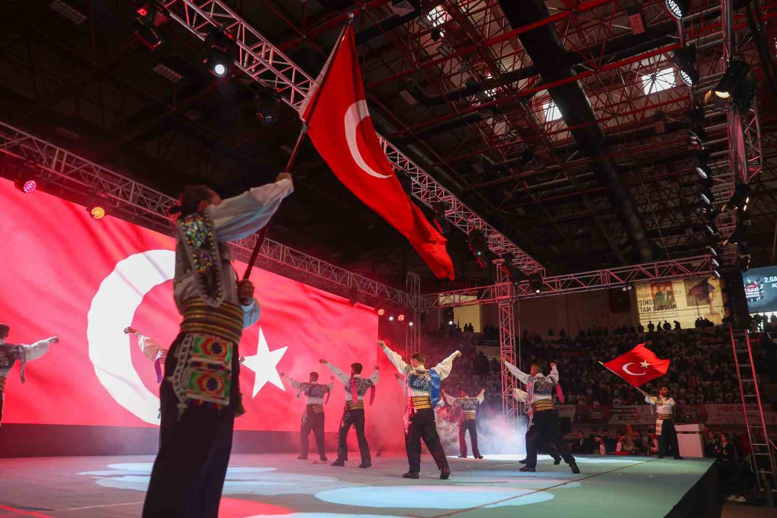 2. Gazi Oyunları Bakan Bak ve Bilal Erdoğan’ın katılımıyla başladı