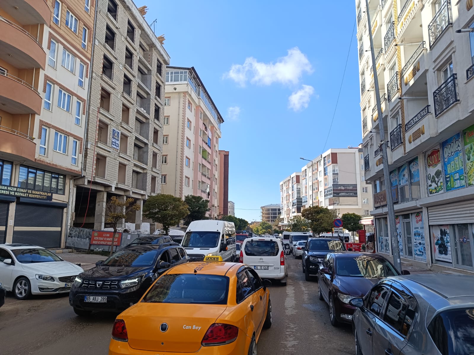 Van’da yollar kapatıldı