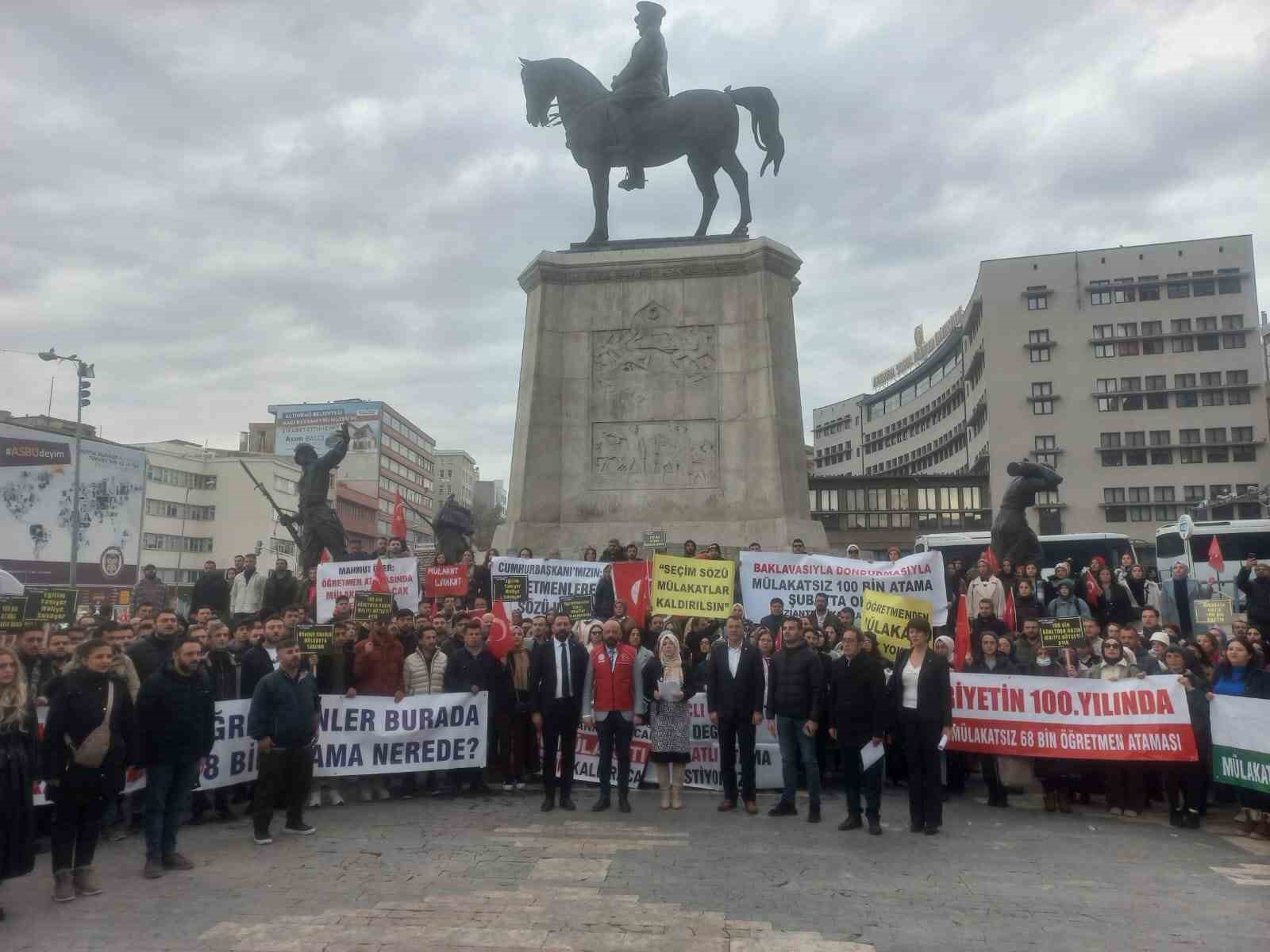 Atanmayan öğretmenler Ankara’da eylem yaptı