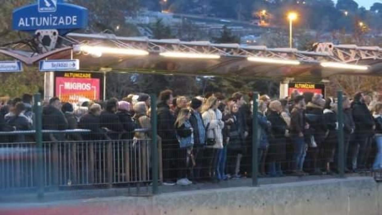 Vapur seferleri iptal! Marmaray ve metrobüste yoğunluk
