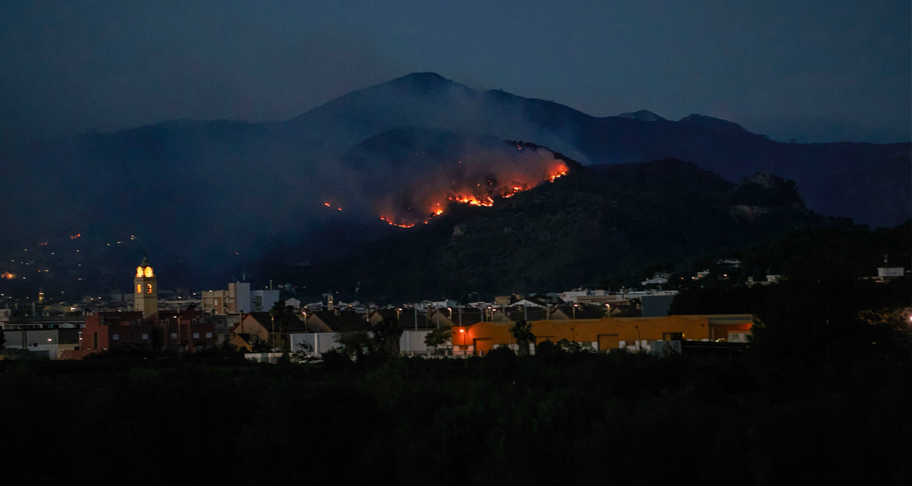 İspanya’da orman yangını: Bin 400 hektarlık alan kül oldu