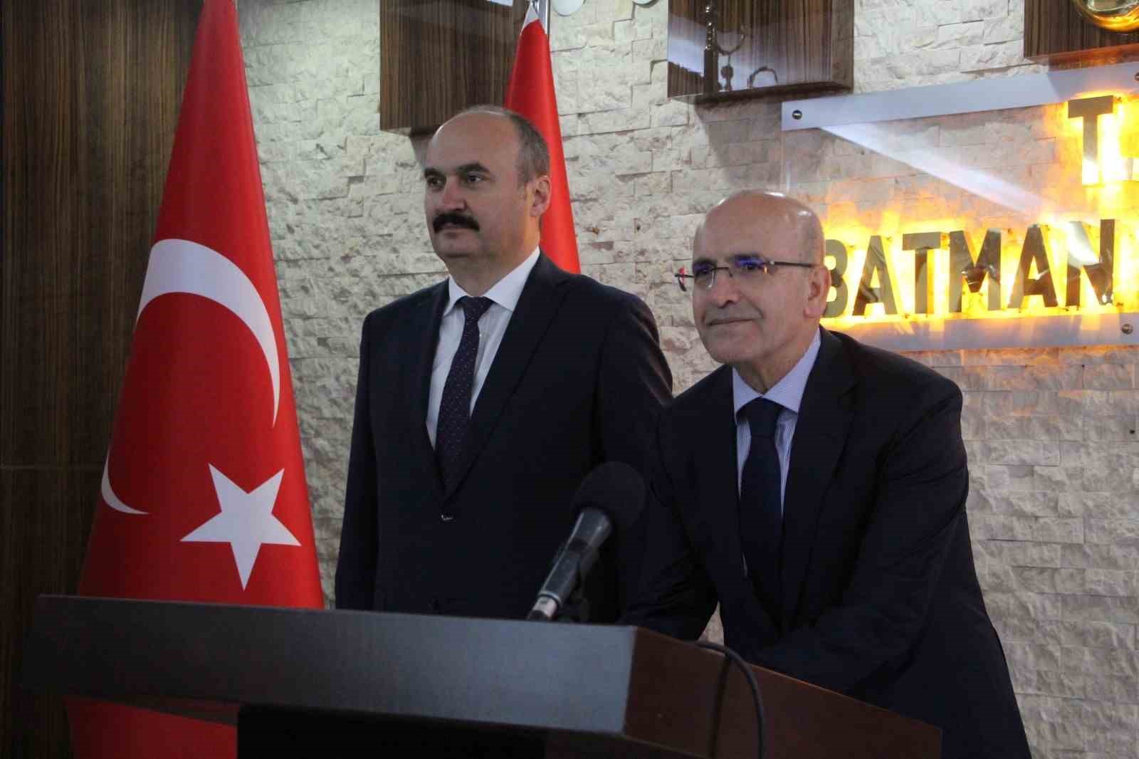 Bakan Şimşek: “Bizim hükümetlerimizin en önemli özelliği hizmet siyaseti yapıyor olmasıdır”