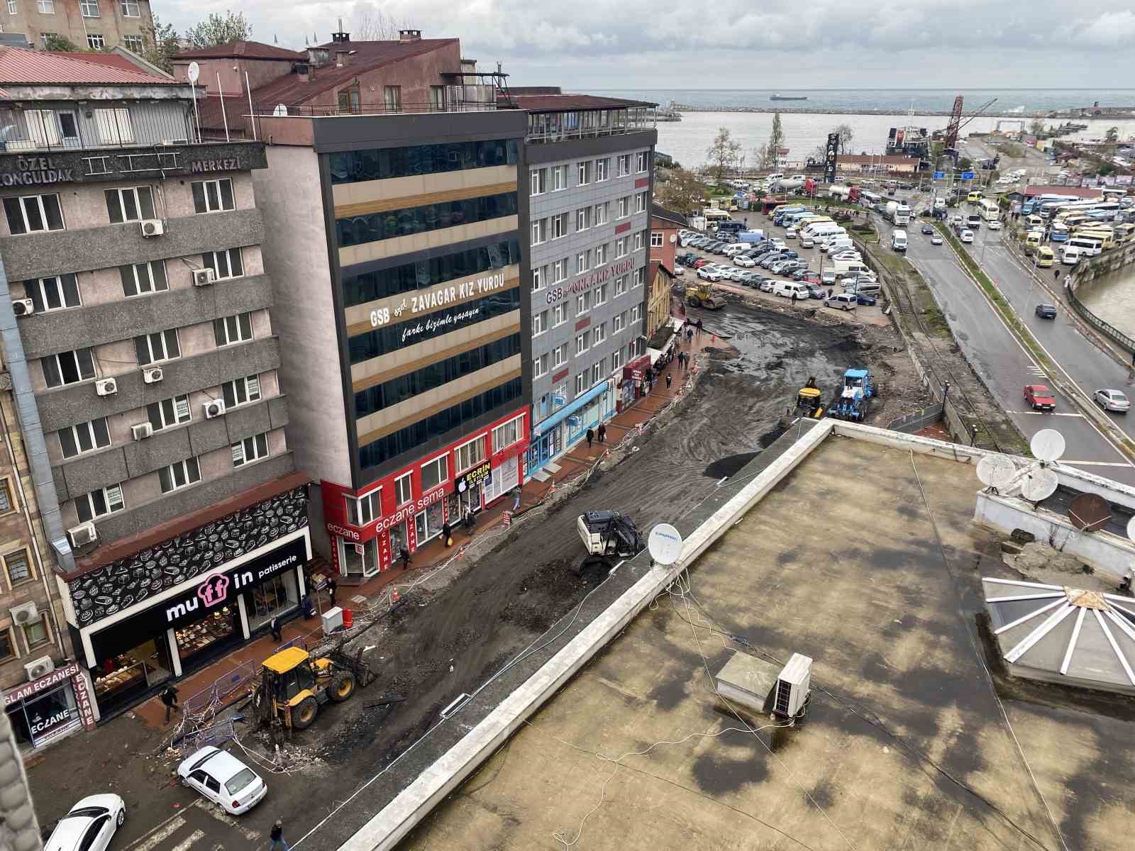67 yıllık köprüdeki yıkım çalışmaları sona geldi
