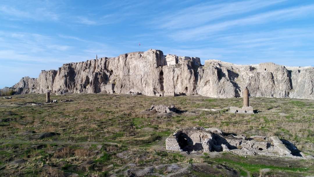 Eski Van Şehri’ndeki tarihi camilerde yenileme çalışmaları başladı