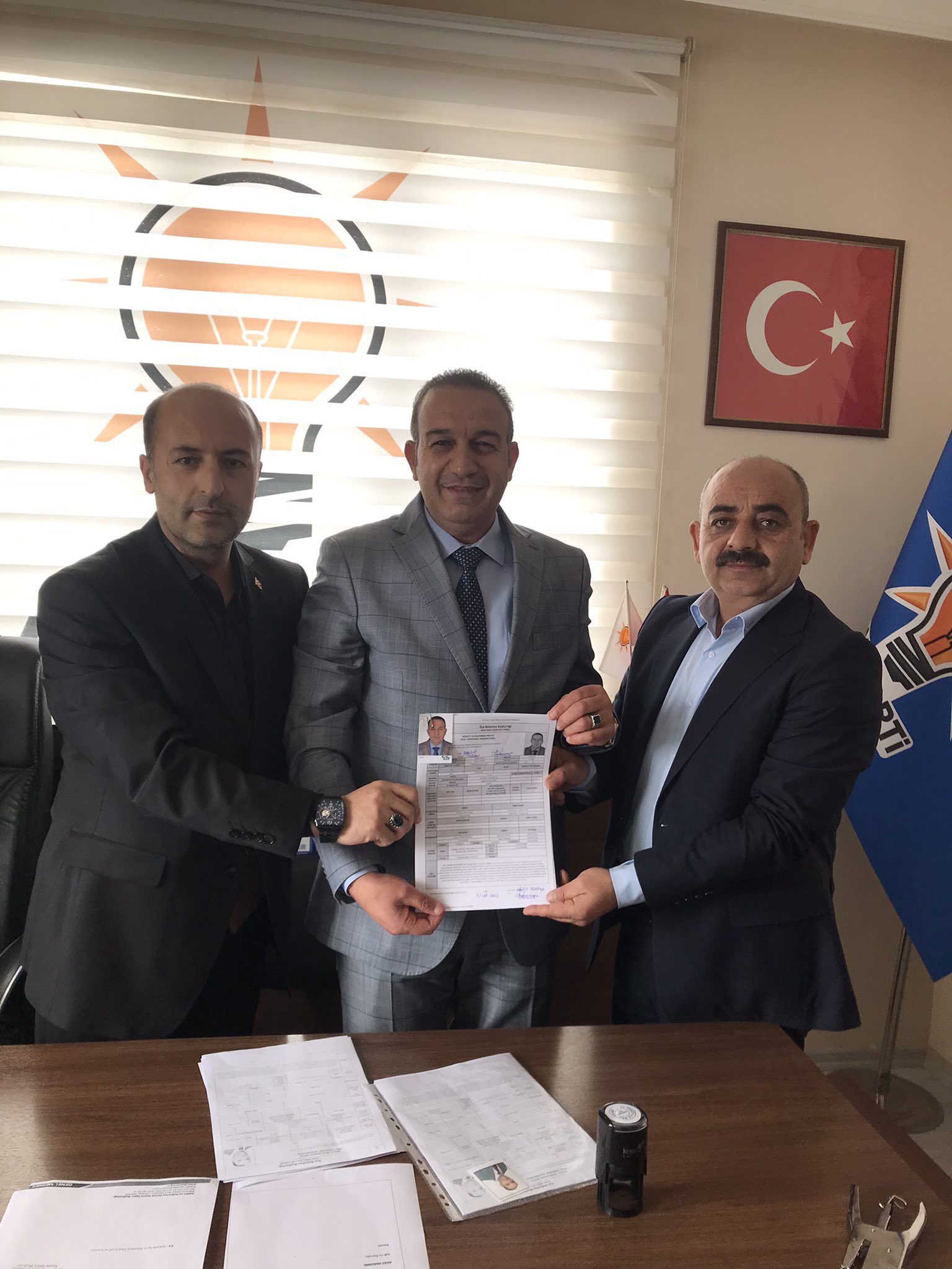 Halit Toktaş Ak Parti Gürpınar Belediye Başkanlığına aday adayı oldu