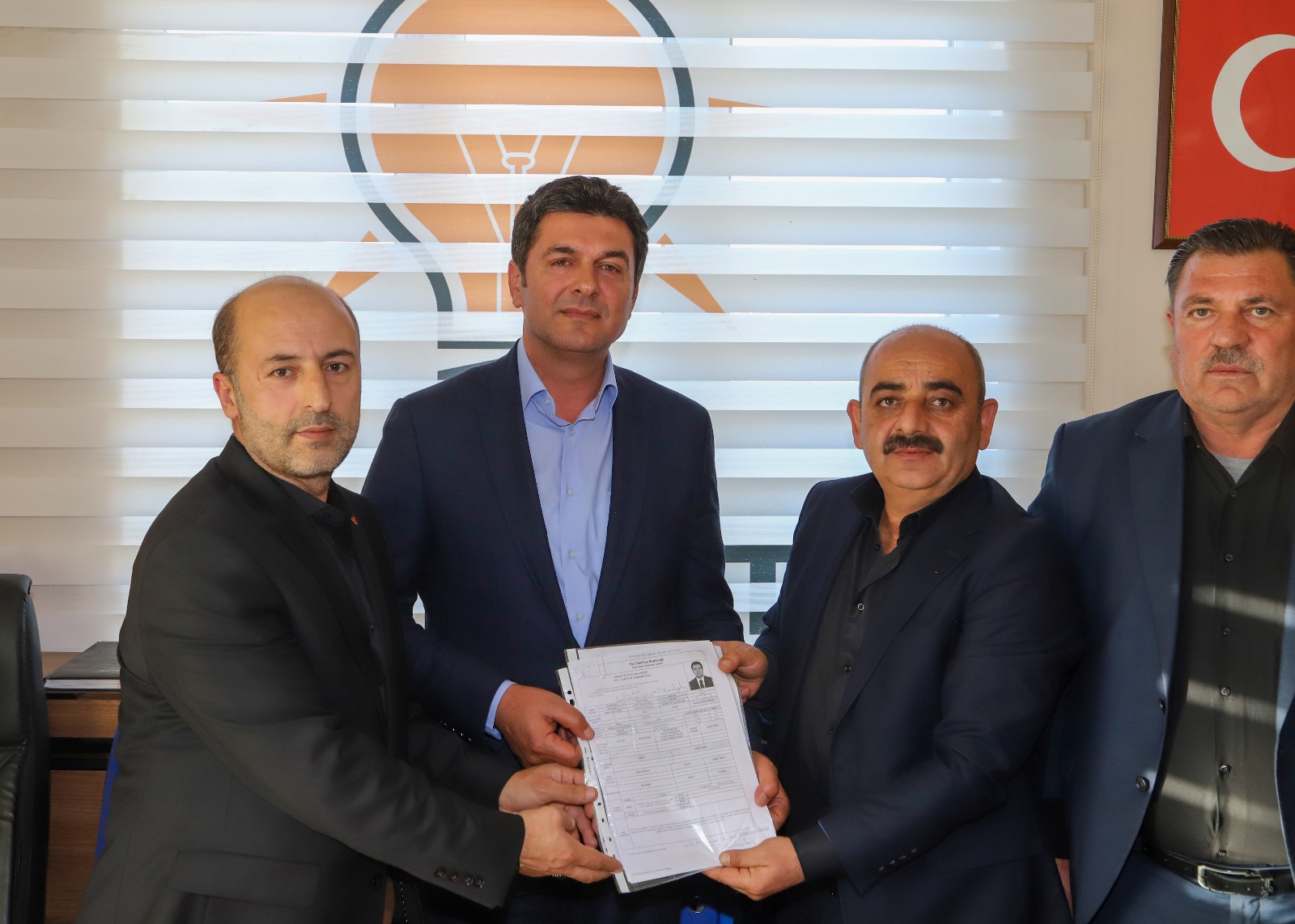 İnşaat Mühendisi Cevdet Kurşunluoğlu, Gürpınar Belediye Başkanlığı İçin Aday Adayı Oldu