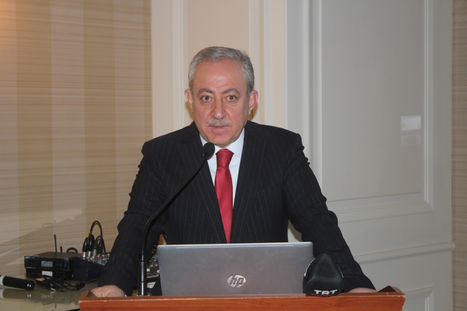 ­Ak Parti Van Büyükşehir Belediye Başkan Aday Adayı Kayatürk: Van’ı marka şehir yapacağız 