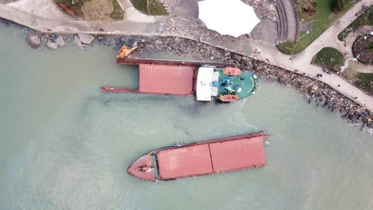Fırtınada ikiye bölünen gemi böyle görüntülendi