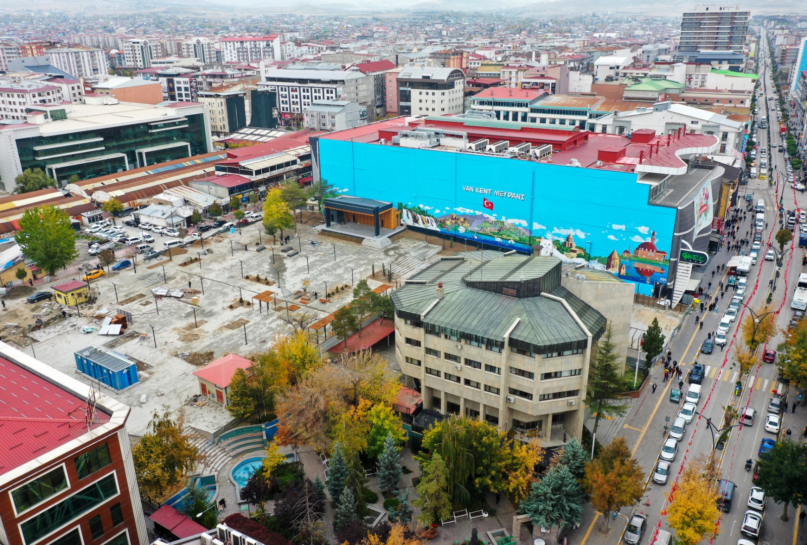 Van Kent Meydanında sona gelindi