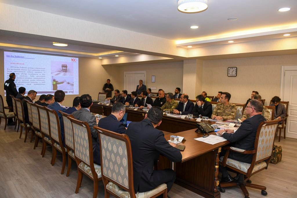 Van’da kış tedbirleri toplantısı yapıldı