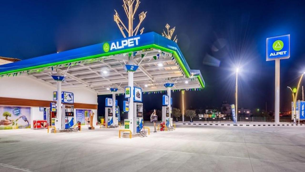 BP’den sonra akaryakıt devi Alpet de satılıyor