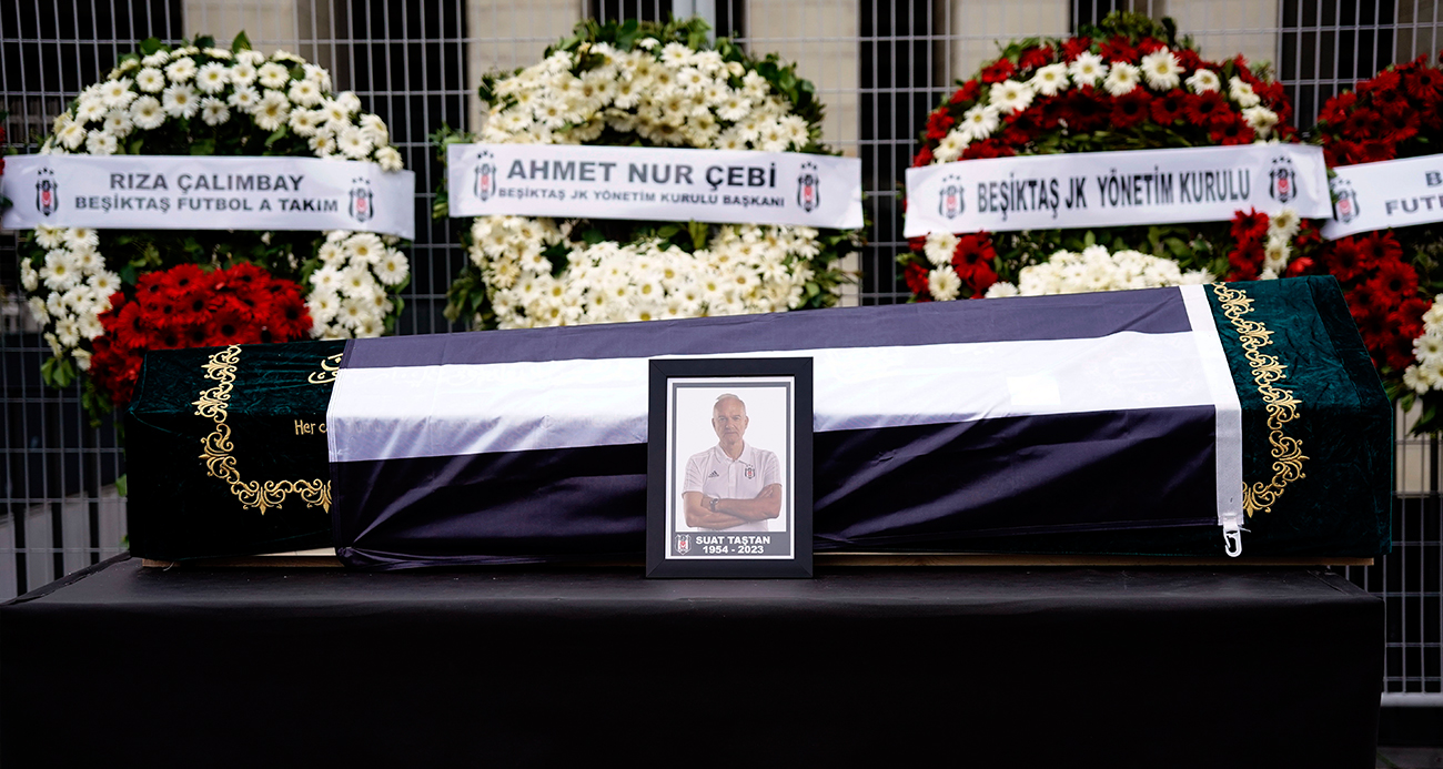 Suat Taştan, Beşiktaş Stadyumu’nda düzenlenen törenle son yolculuğuna uğurlandı